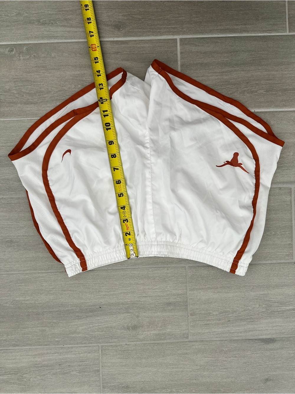 Nike Women’s Texas Longhorns Dri-fit Running Shorts Small White Orange Athletic - Picture 7 of 8